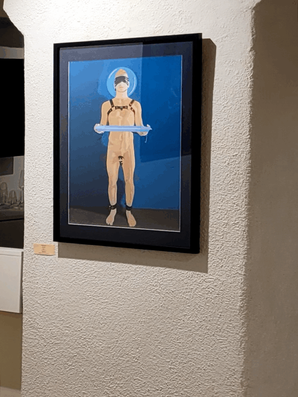 Gerahmter Kunstdruck von Sublimiert (2024) von Lars van Roosendaal, ausgestellt in der Galerie Himmelpfortgasse während der Solo-Ausstellung „I Just Want to Be a Good Boy!“